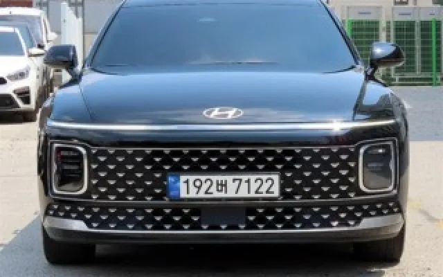 인천전액할부중고차 그랜저 (GN7) 가솔린 2.5 2WD 매물 사진 19 - 2023/08 31,999km